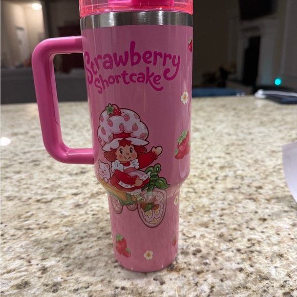 Stanley Light Pink Strawberry Shortcake with Handle - Picture 2 of 3